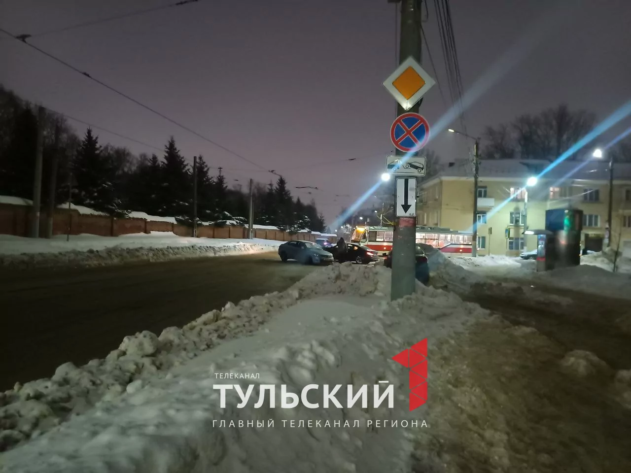 В Туле произошло ДТП на трамвайных путях