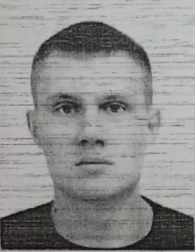 Пострадавшим во время стрельбы в Алексине оказался участник СВО