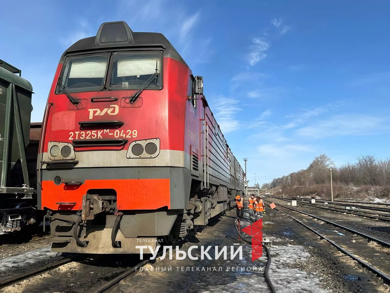 Тулячки стали первыми в России помощниками машиниста тепловоза
