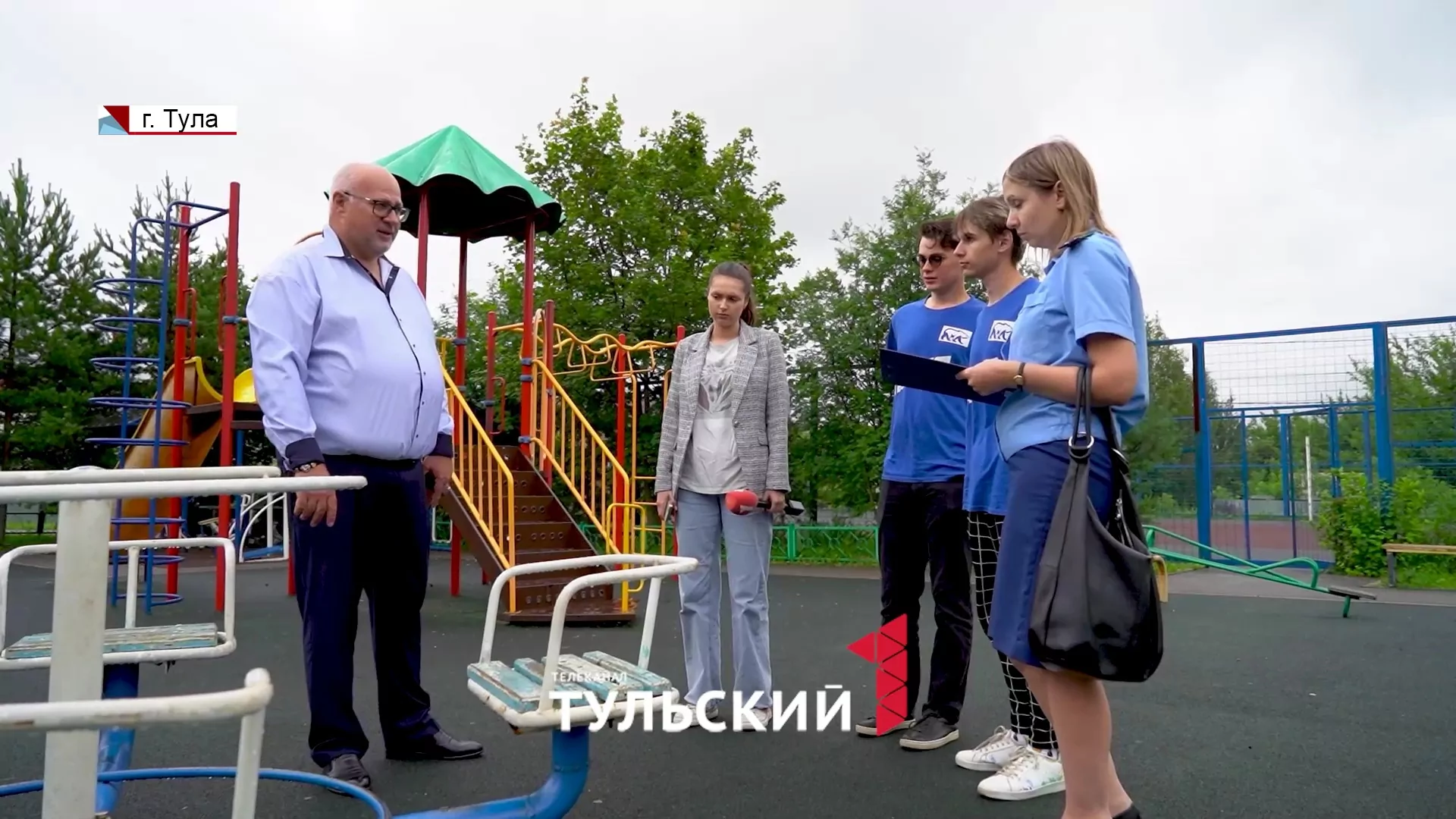 Эксперт назвал самый опасный снаряд на детских площадках