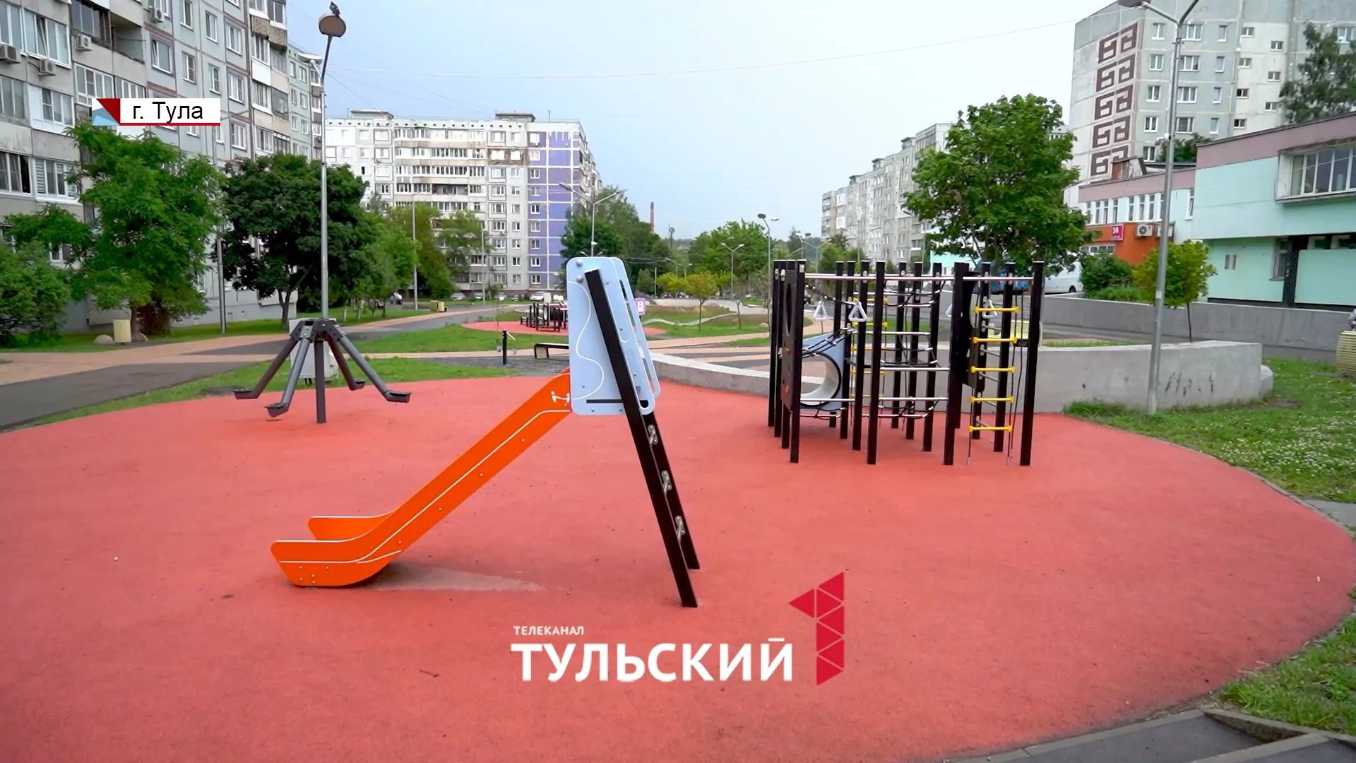 Эксперт назвал самый опасный снаряд на детских площадках