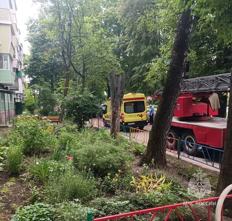 В Туле загорелась квартира на улице Металлургов