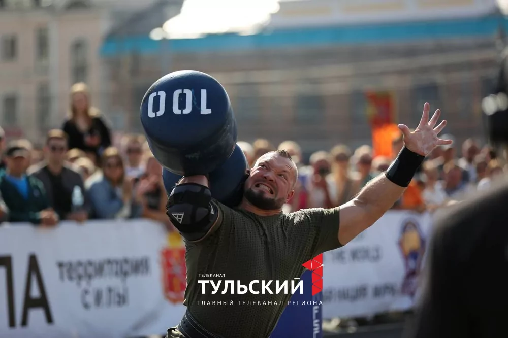 На площади Ленина в День города выбирают самого сильного туляка