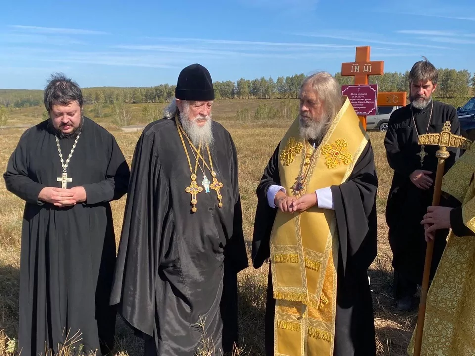 В Большой Туле осветили закладные камни для 4 будущих храмов