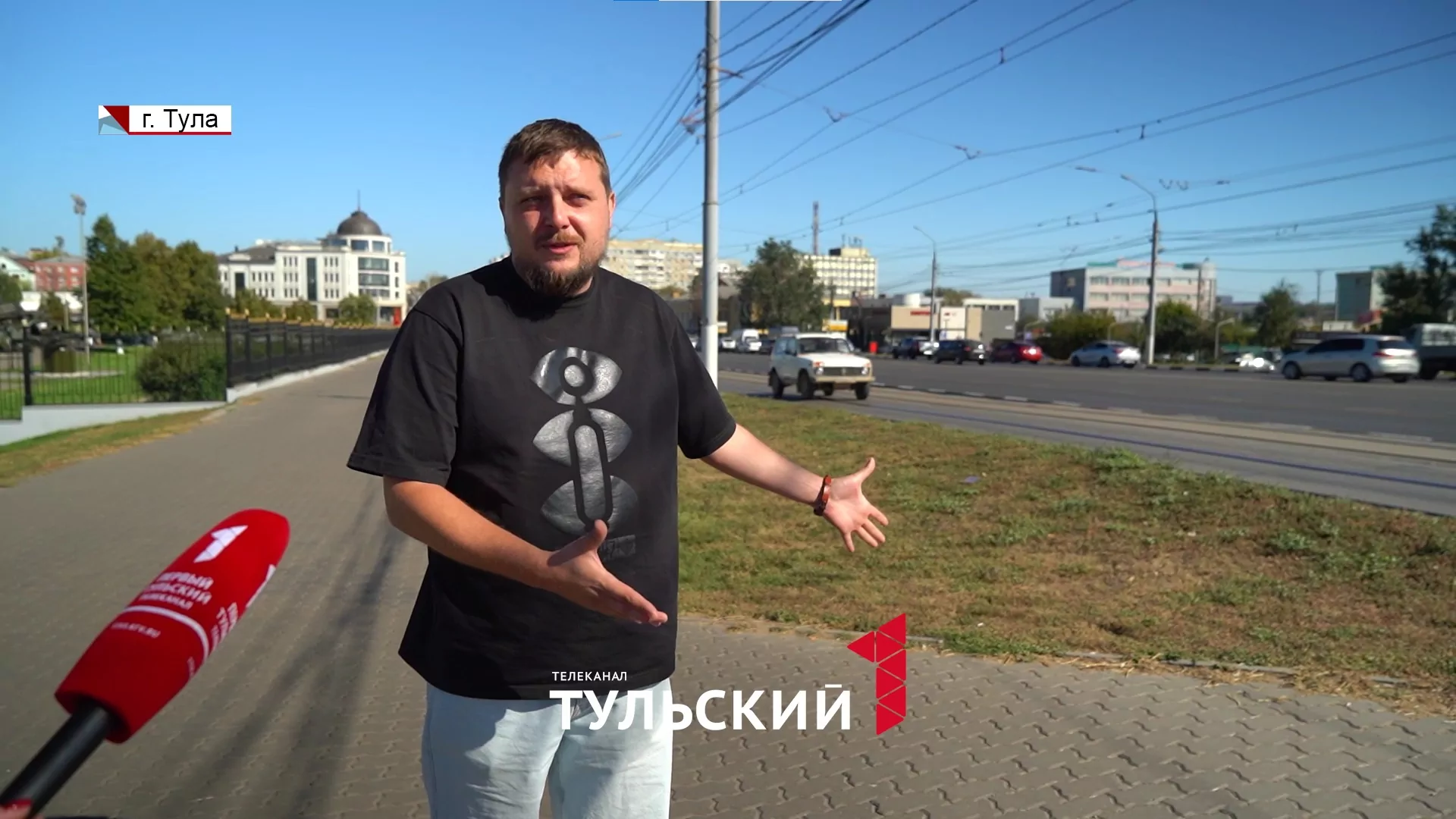 Туляк остановил движение ради спасения прохожего