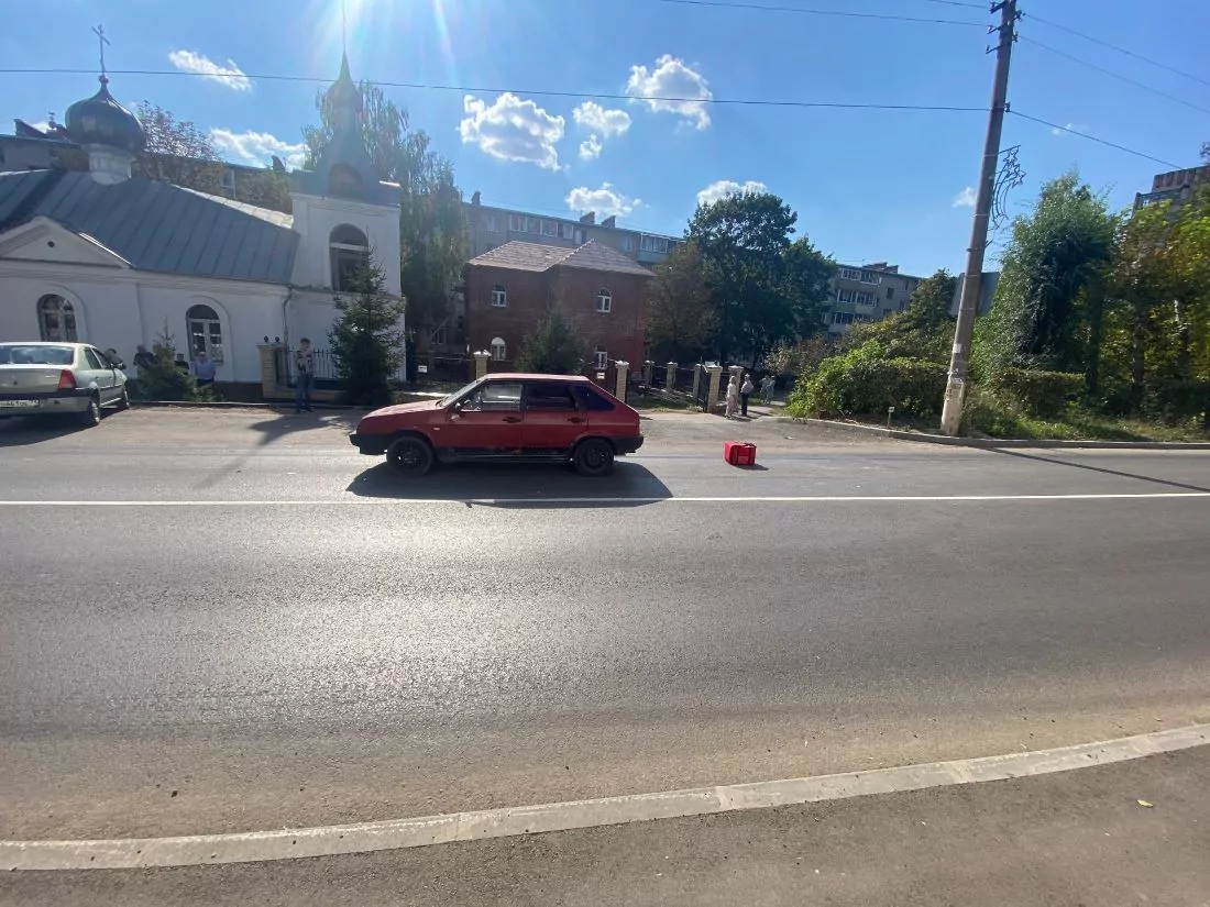 В Алексине пьяный пешеход попал под колеса "девятки"