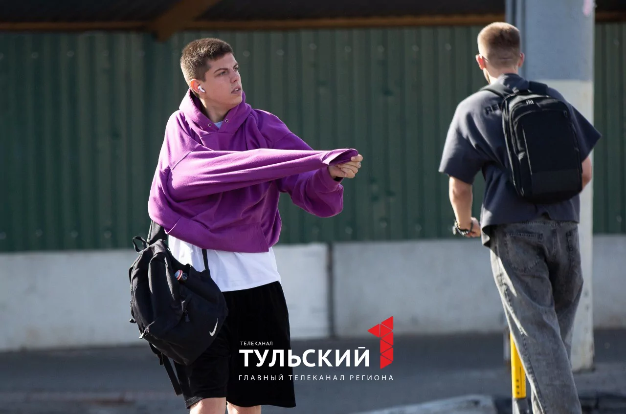 Как туляки провели последний теплый день года: фоторепортаж