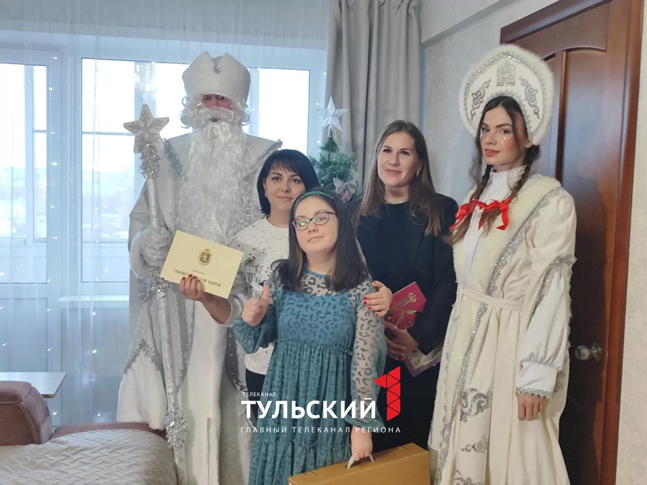 Дмитрий Миляев подарил ноутбук 12-летней тулячке