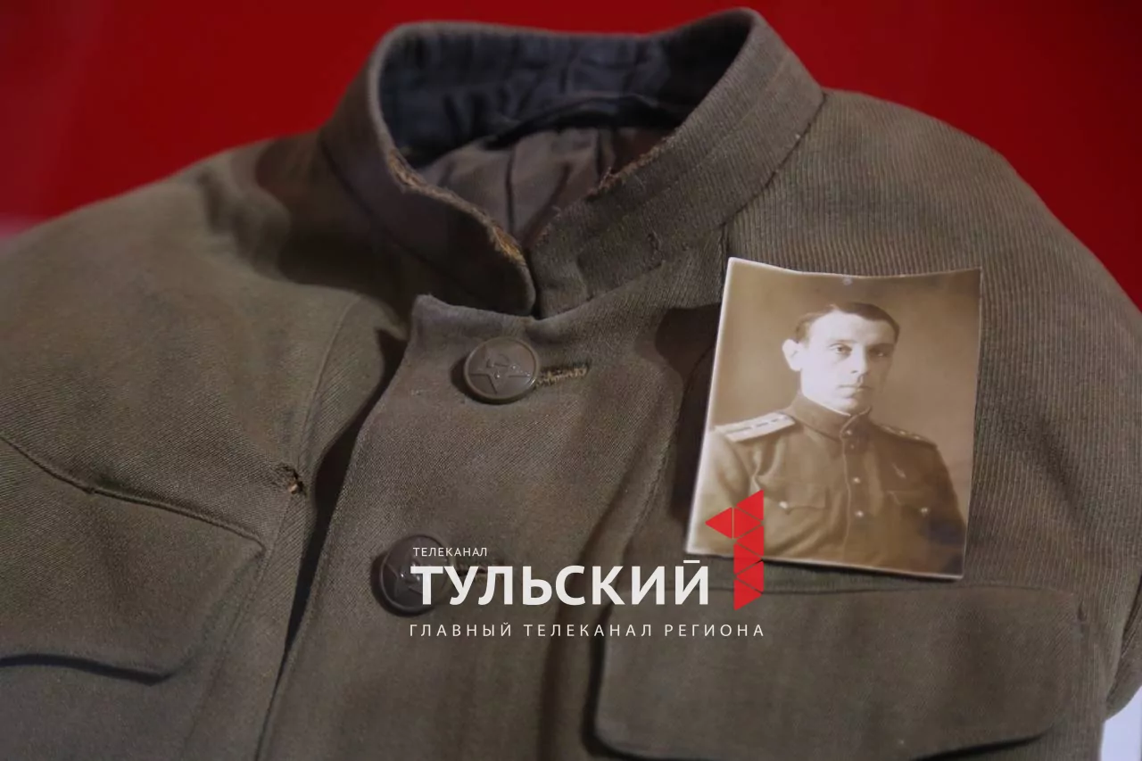 Экспозиции школьных музеев Тулы стали частью выставки об обороне города и героях СВО