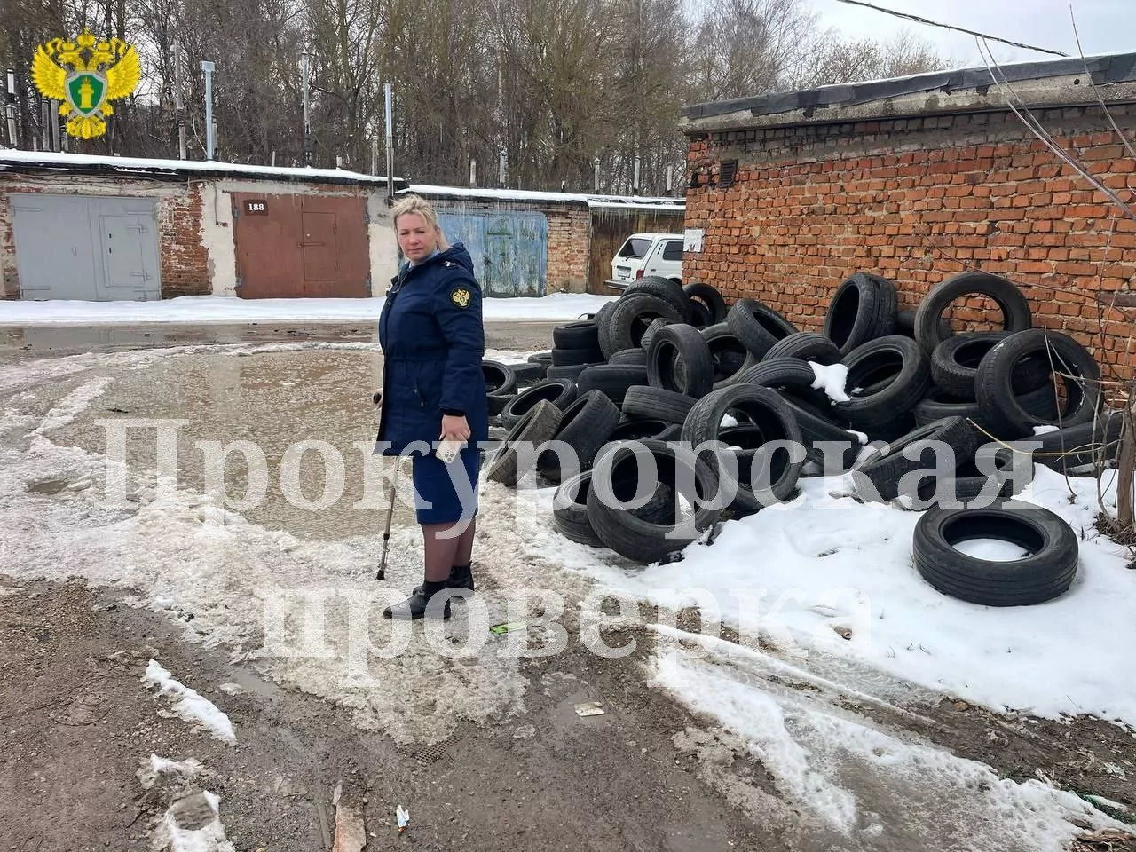 Тульская прокуратура обязала ликвидировать свалку в гаражном кооперативе