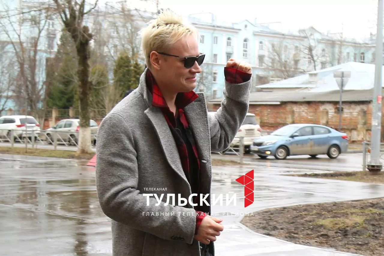 SHAMAN проведет урок музыки в родной школе в Новомосковске