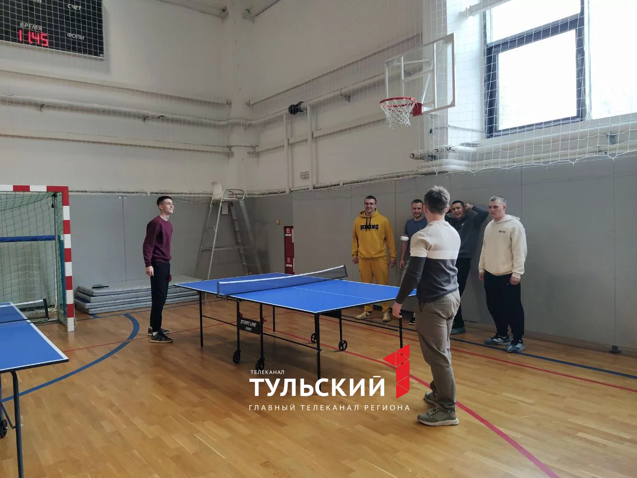 В Тульской области ветераны СВО соревнуются в армрестлинге и метании ножей