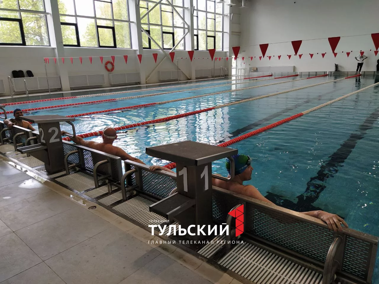 В Тульской области ветераны СВО соревнуются в армрестлинге и метании ножей