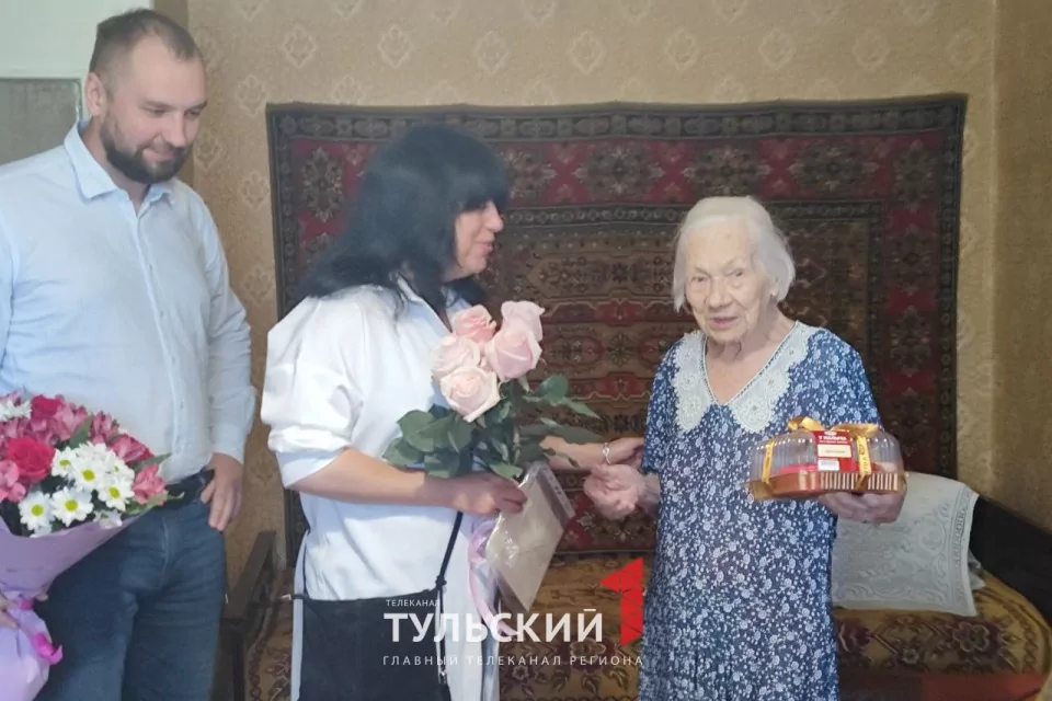 Ветеран из Тулы рассказала чудесную историю спасения капитана, повторившего подвиг Гастелло