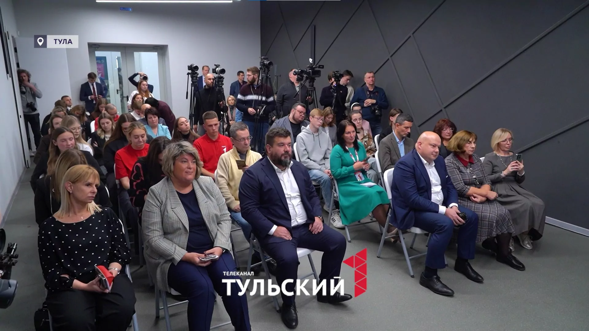 Пробки, интернет и перебои с водой: Дмитрий Миляев ответил на самые острые вопросы журналистов