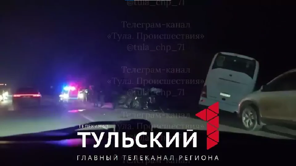 Автобус улетел в кювет под Тулой