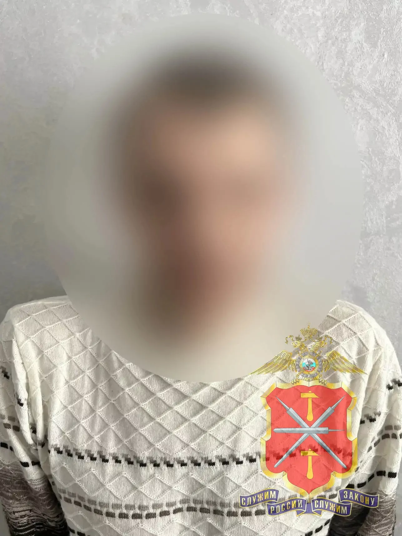 Рецидивист из Новомосковска чуть не зарезал собутыльницу после ссоры из-за ревности