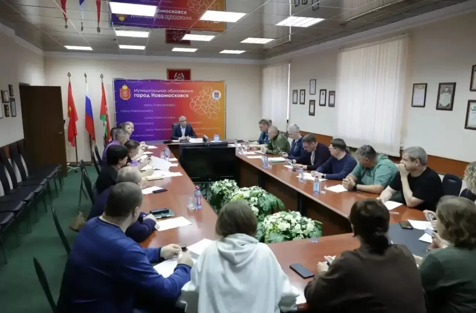 В результате падения фрагментов БПЛА на предприятие в Новомосковске никто не пострадал