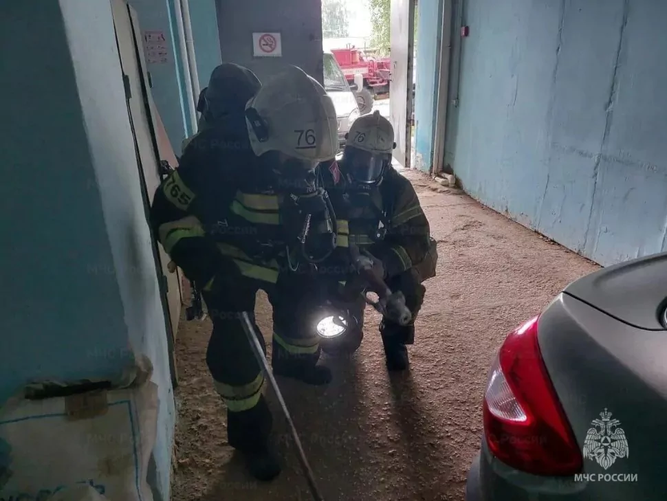 Пожарные провели тренировку в технологическом техникуме Ясногорска