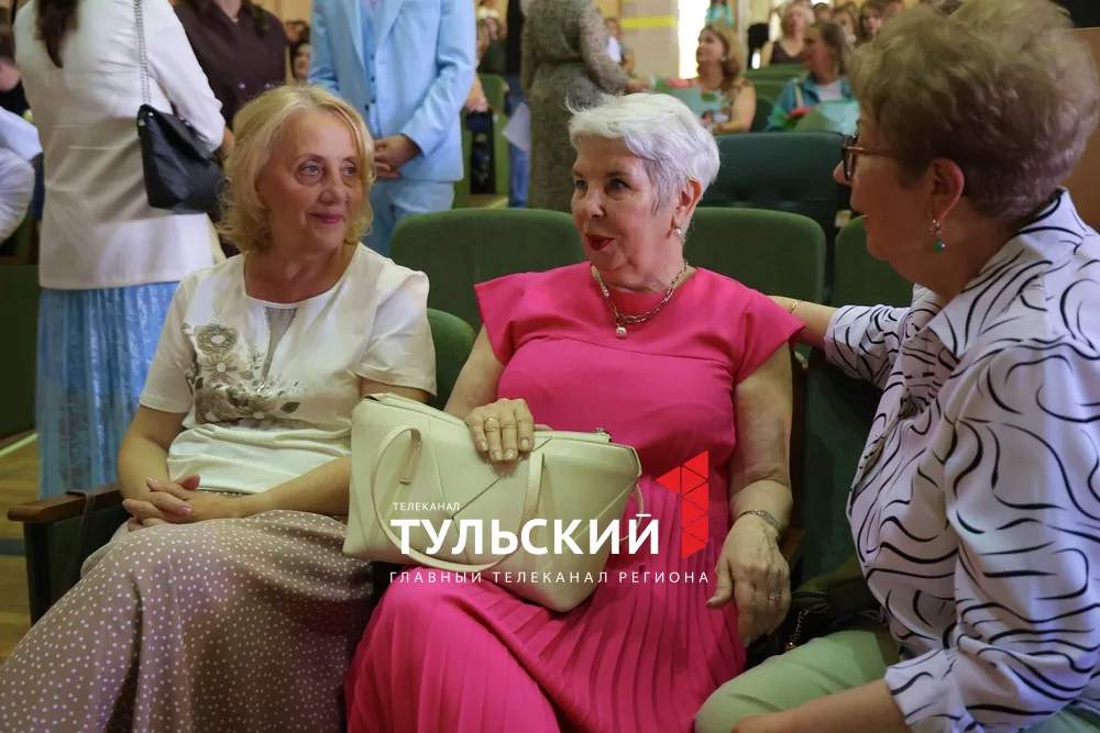 В Туле вручили дипломы будущим медикам: фоторепортаж