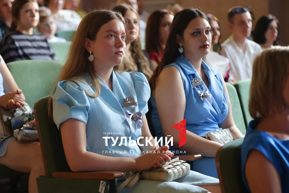 В Туле вручили дипломы будущим медикам: фоторепортаж