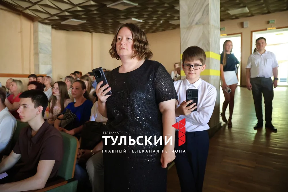В Туле вручили дипломы будущим медикам: фоторепортаж
