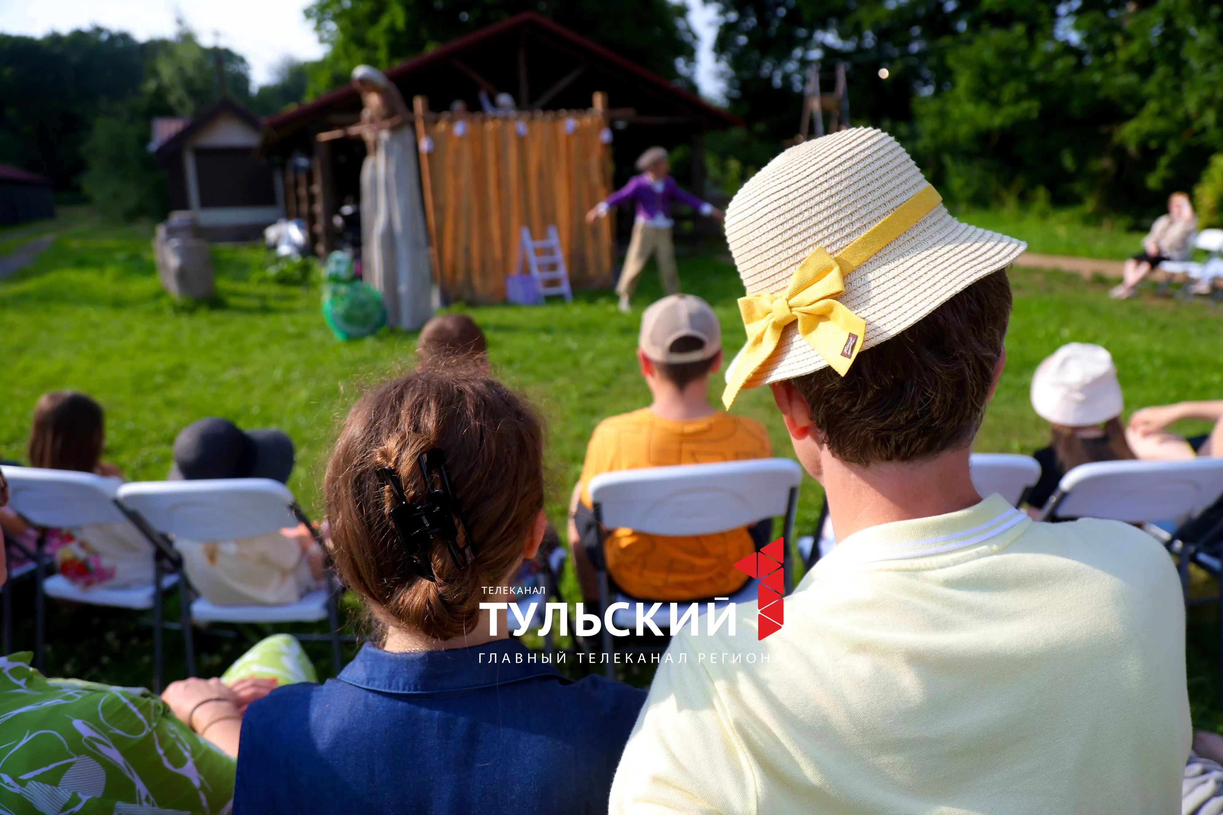 На фестивале "Толстой" построили копию сцены Государственного театра наций
