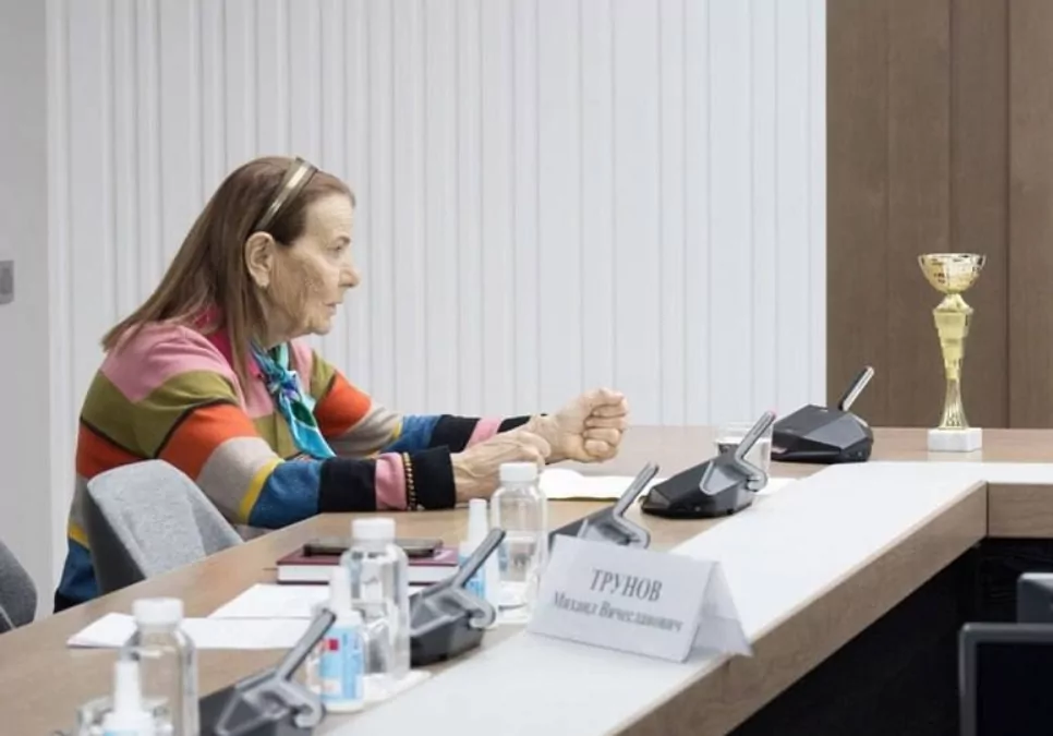 Тренер из Тулы с 55-летним стажем получила награду от Владимира Путина
