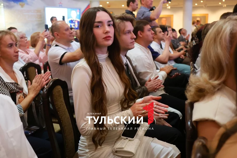В Музее оружия вручили дипломы выпускникам филиала РЭУ имени Плеханова