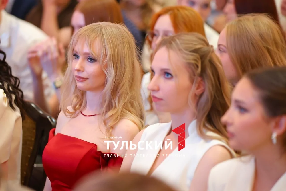 В Музее оружия вручили дипломы выпускникам филиала РЭУ имени Плеханова