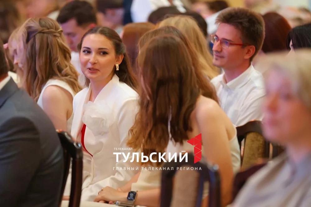 В Музее оружия вручили дипломы выпускникам филиала РЭУ имени Плеханова