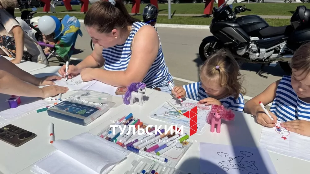 День ВДВ в Туле отметили автопробегом и концертом