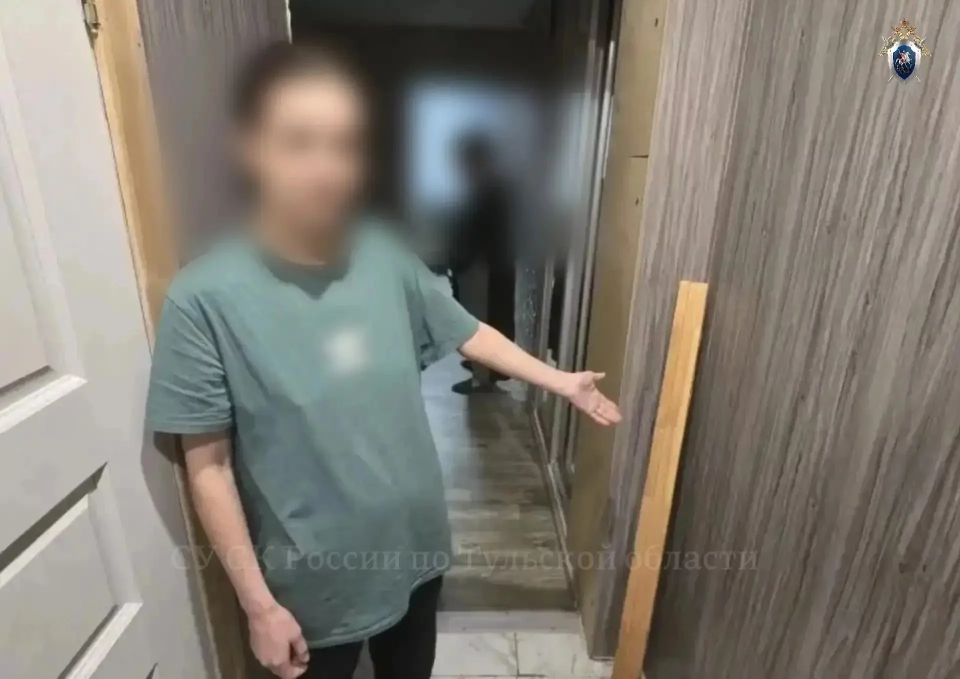 В Туле семейную пару будут судить за истязание ребенка: они держали сына взаперти
