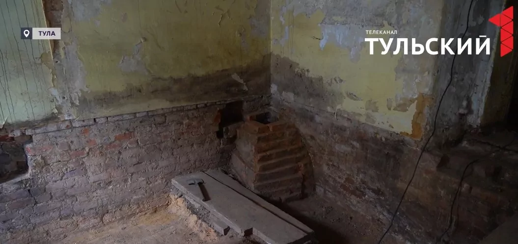 В особняке, связанном с Демидовыми, археологи нашли более 200 артефактов