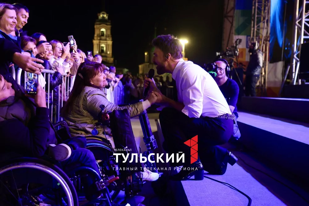 TODES и Александр Панайотов поздравили туляков с Днем города