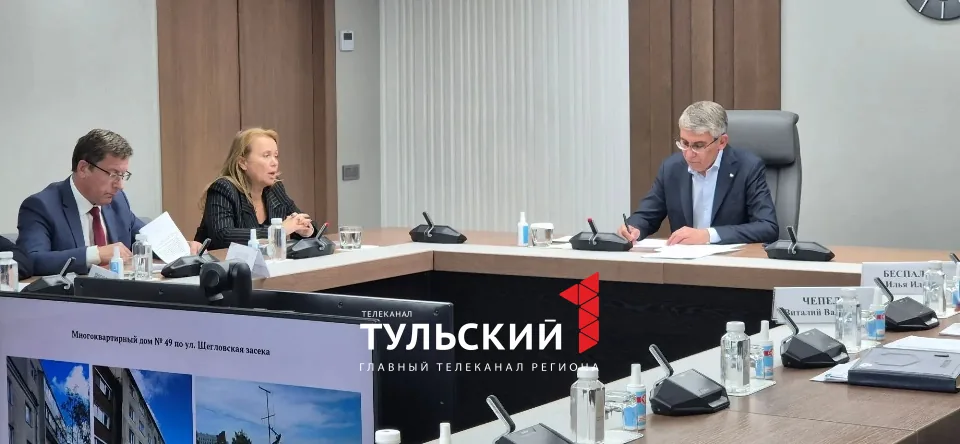 В Тульской области отремонтируют дороги и крыши: итоги личного приема Губернатора