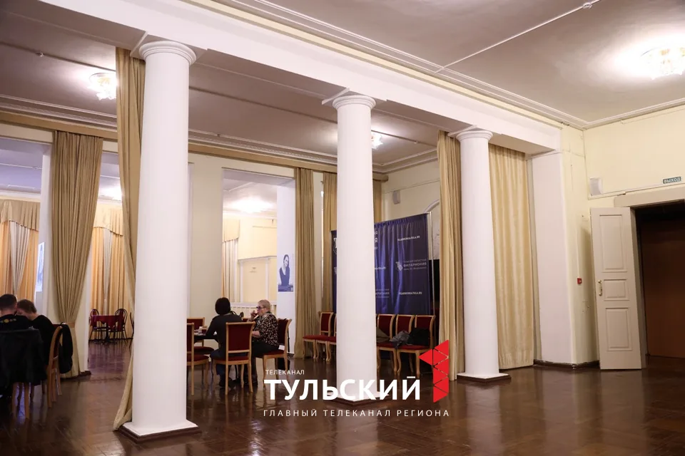 Какие декоративные элементы начала XX века уцелели в Тульской филармонии