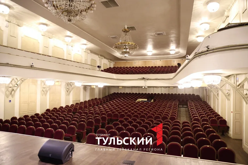 Какие декоративные элементы начала XX века уцелели в Тульской филармонии
