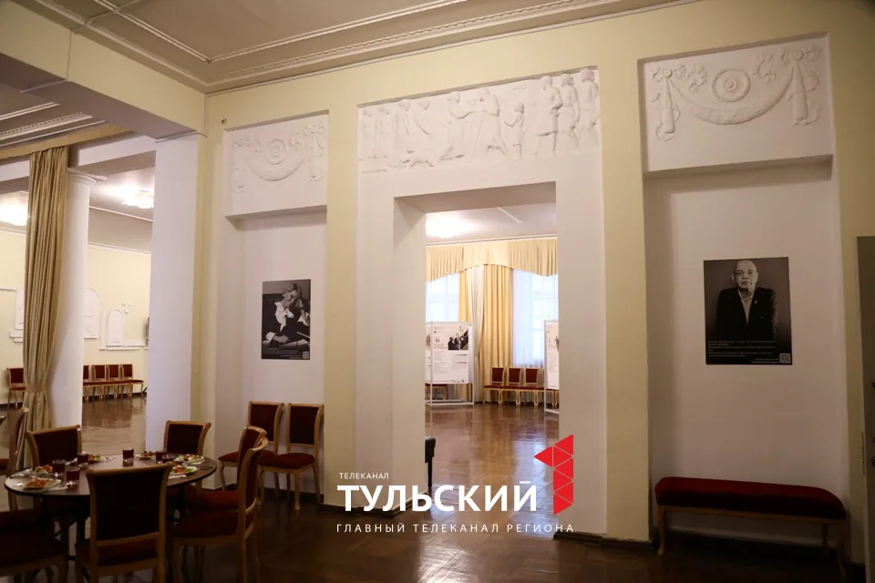 Какие декоративные элементы начала XX века уцелели в Тульской филармонии
