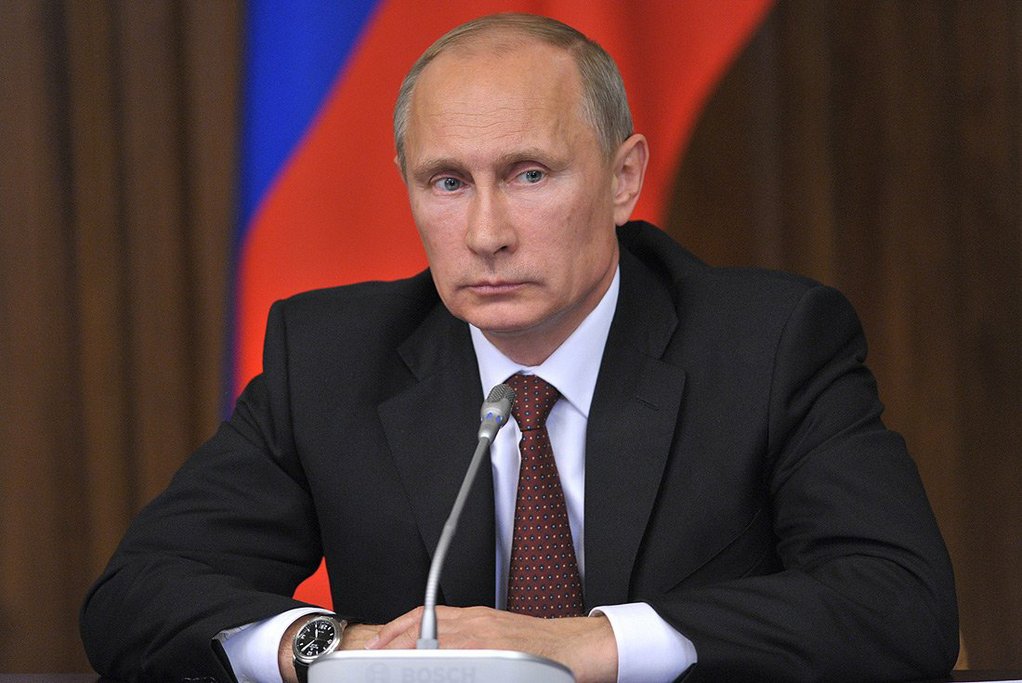 Владимир Путин поздравил жителей и гостей региона с 500-летием тульского кремля