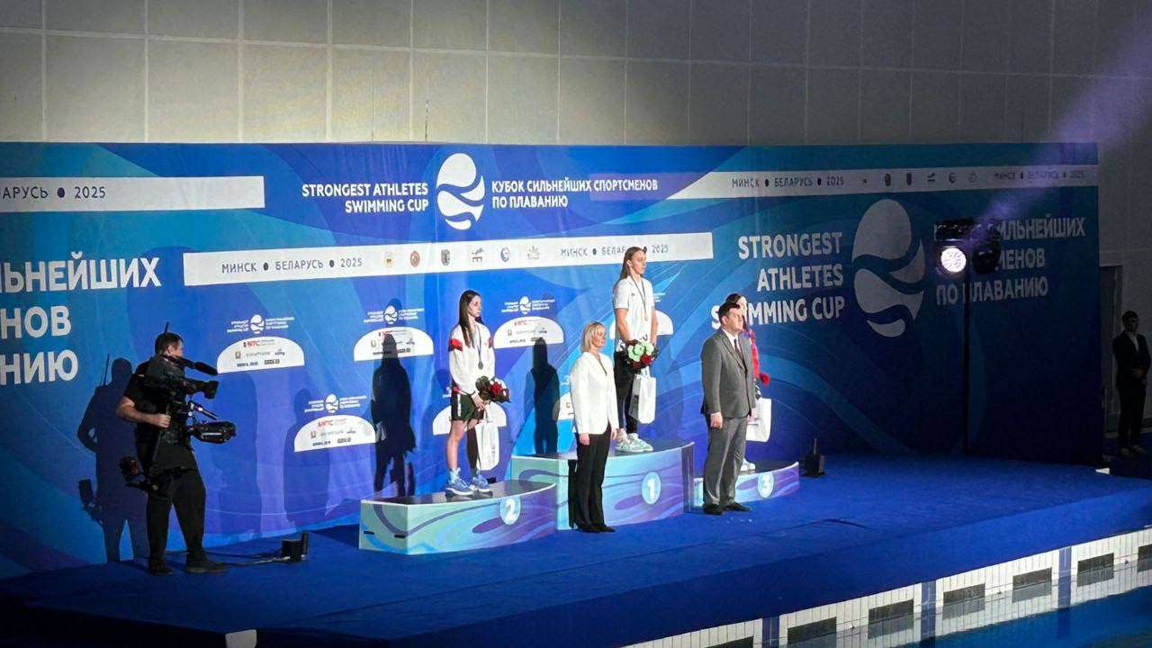 Тулячка принимает участие в международном турнире по плаванию