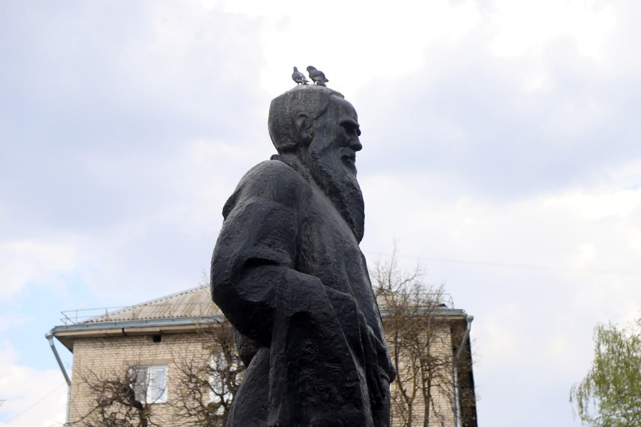 В Индонезии увековечили память Льва Толстого