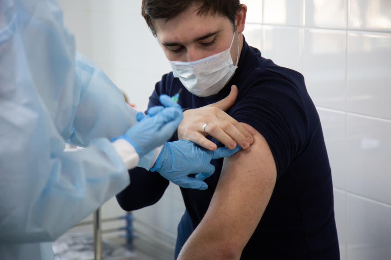 Кого в Тульской области будут обязательно вакцинировать от коронавируса