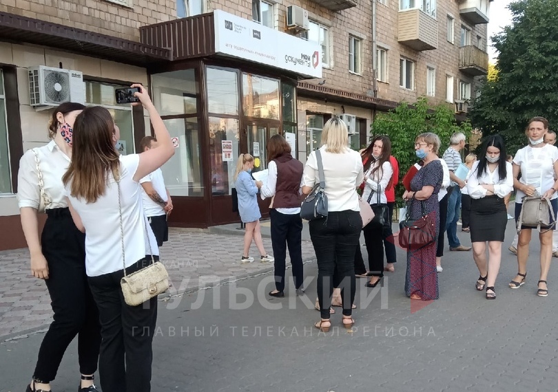 В Туле эвакуировали людей из МФЦ на Красноармейском проспекте