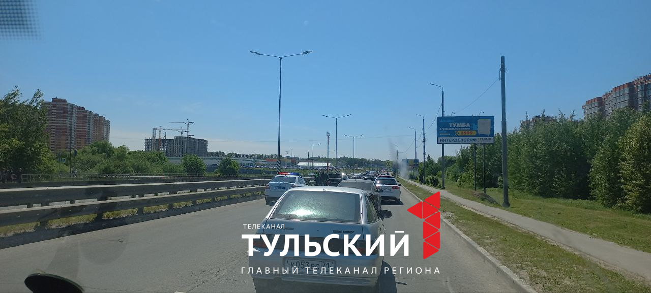 В Туле на улице Рязанской произошло тройное ДТП