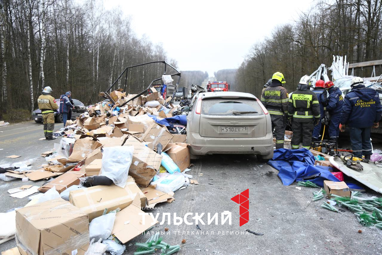 Названа возможная причина смертельного ДТП с 4 машинами под Тулой |  20.11.2023 | Тула - БезФормата