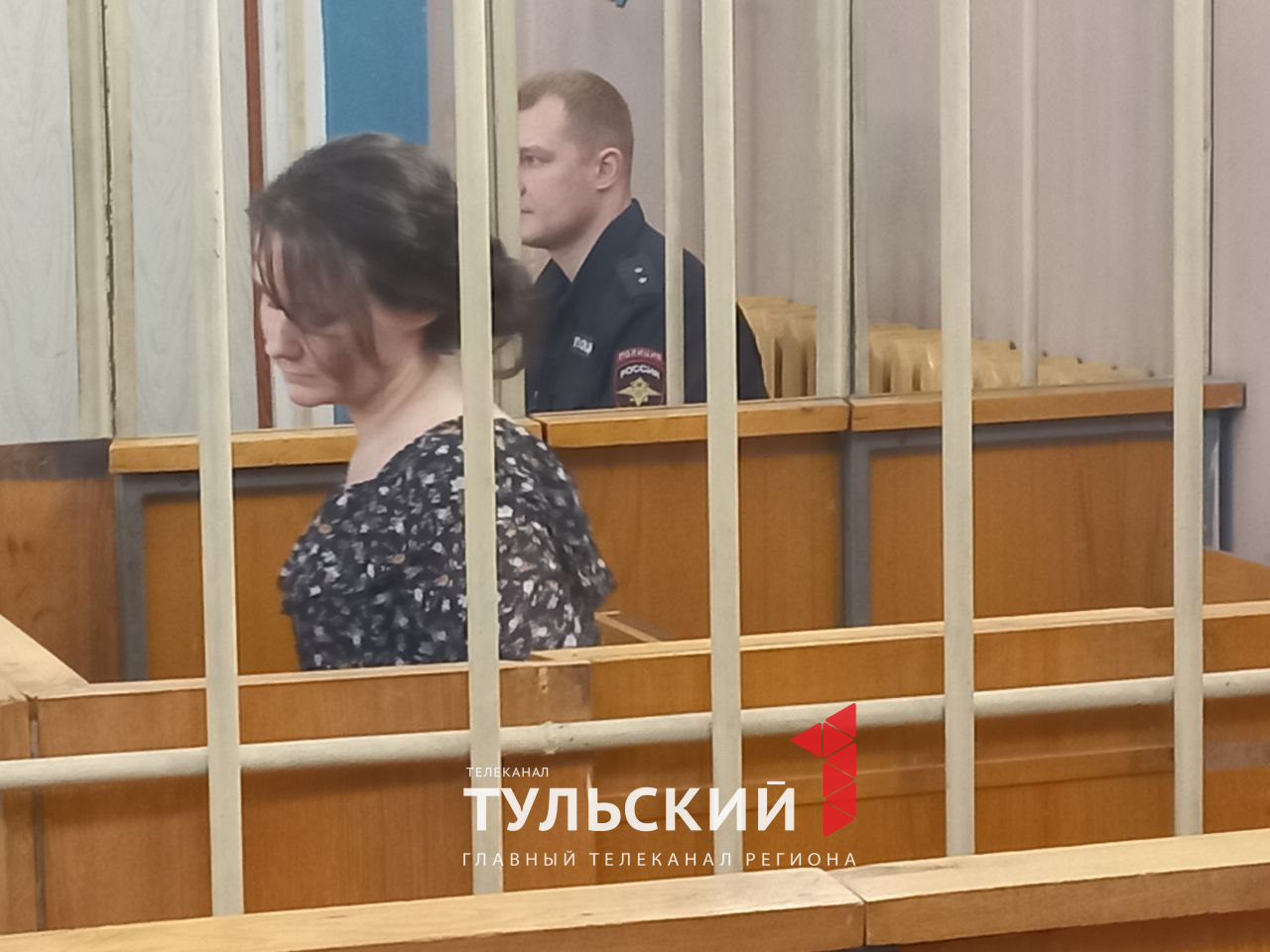 Скандальный риелтор Елена Гапонова снова оказалась на скамье подсудимых
