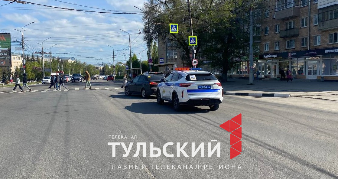 На проспекте Ленина в Туле образовалась пробка из-за ДТП
