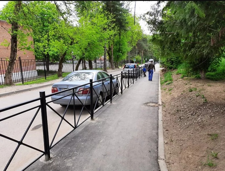 В Алексине продолжается ремонт тротуаров