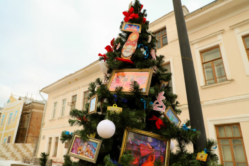 Туляков приглашают поучаствовать в Фестивале креативных елок